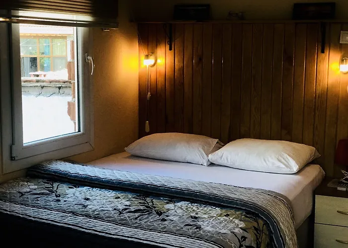 Pergamon Отель 2*