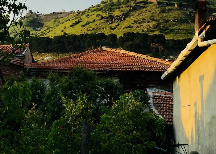 Отель Pergamon 2*