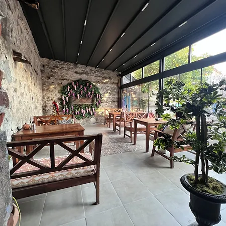 Pergamon فندق