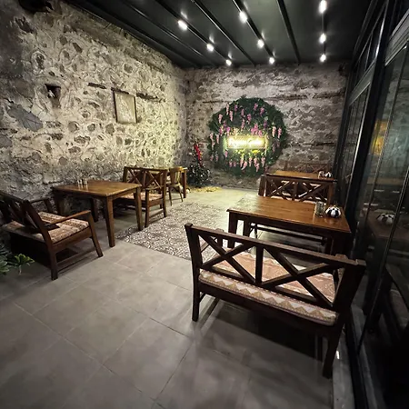 Pergamon 2* Bergama